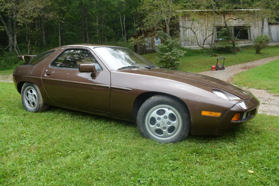 1982 Porsche 928 Base Model