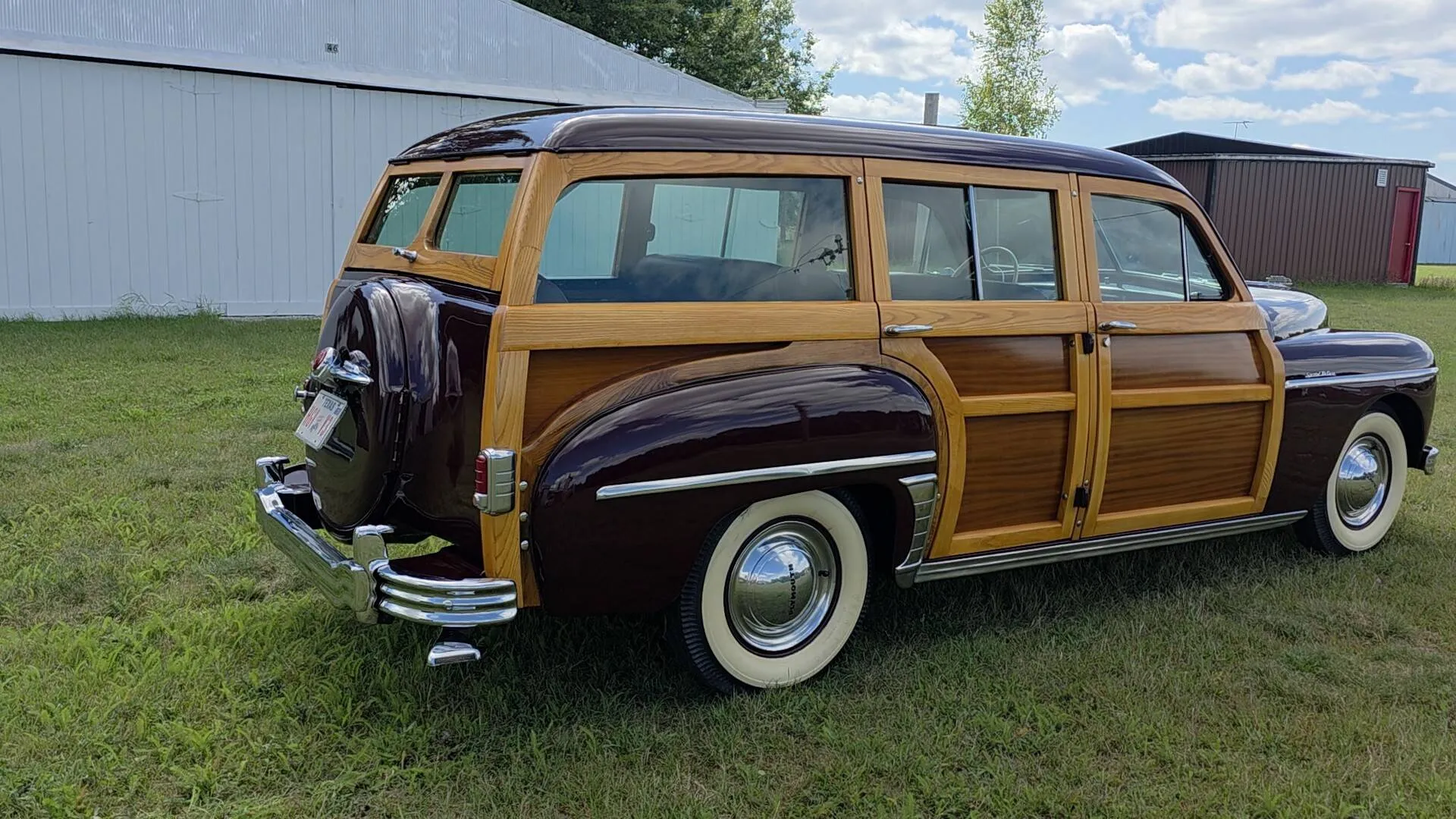【ウッディ】 1949 Plymouth Special Deluxe Woody Wagon Frame Off Restoration