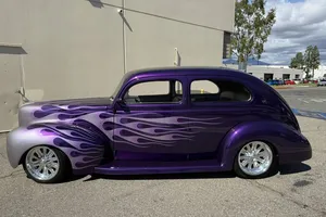 1940 Ford Deluxe Tudor Sedan Street Rod ZZ5 400HP V8 Award-Winning