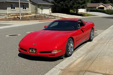 1999 Chevrolet Corvette Fixed Roof Coupe With a Six-Speed Manual