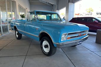 1967 Chevrolet K20 C/K 1500 2D Standard Cab 4WD Manual