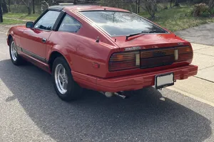 1983 Datsun 280ZX with Inline 6-Cylinder L2.8ET MFI Turbo SOHC