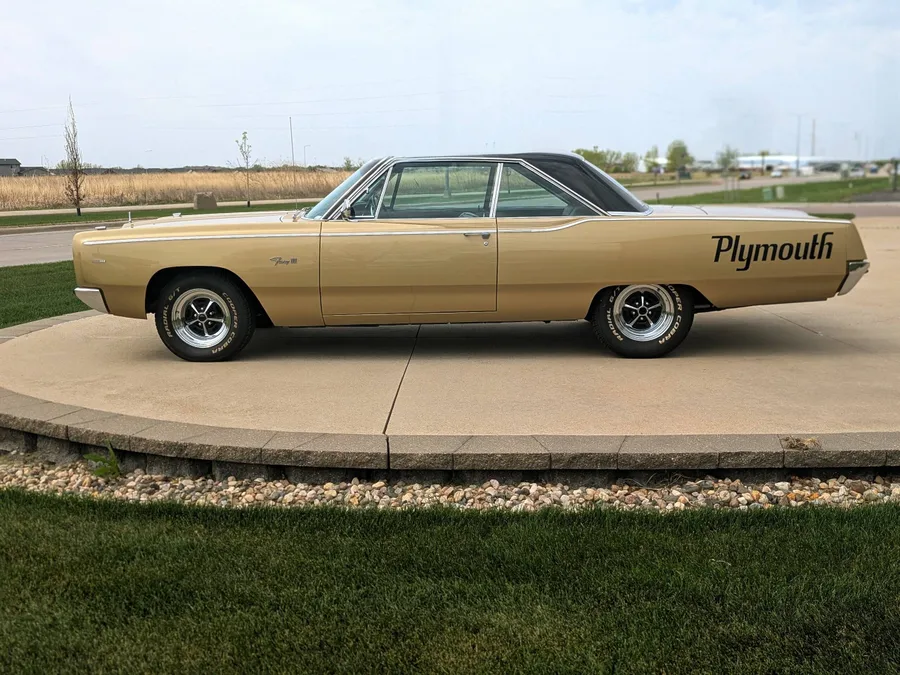 1967 Plymouth Sport Fury 3
