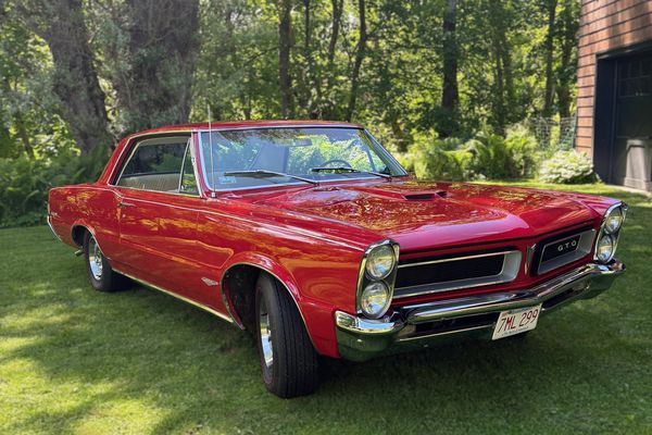 Restored 1965 Pontiac GTO Hardtop With a Tri-Power 389