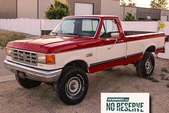 No-Reserve 1987 Ford F150 XLT Lariat 4x4 Pickup