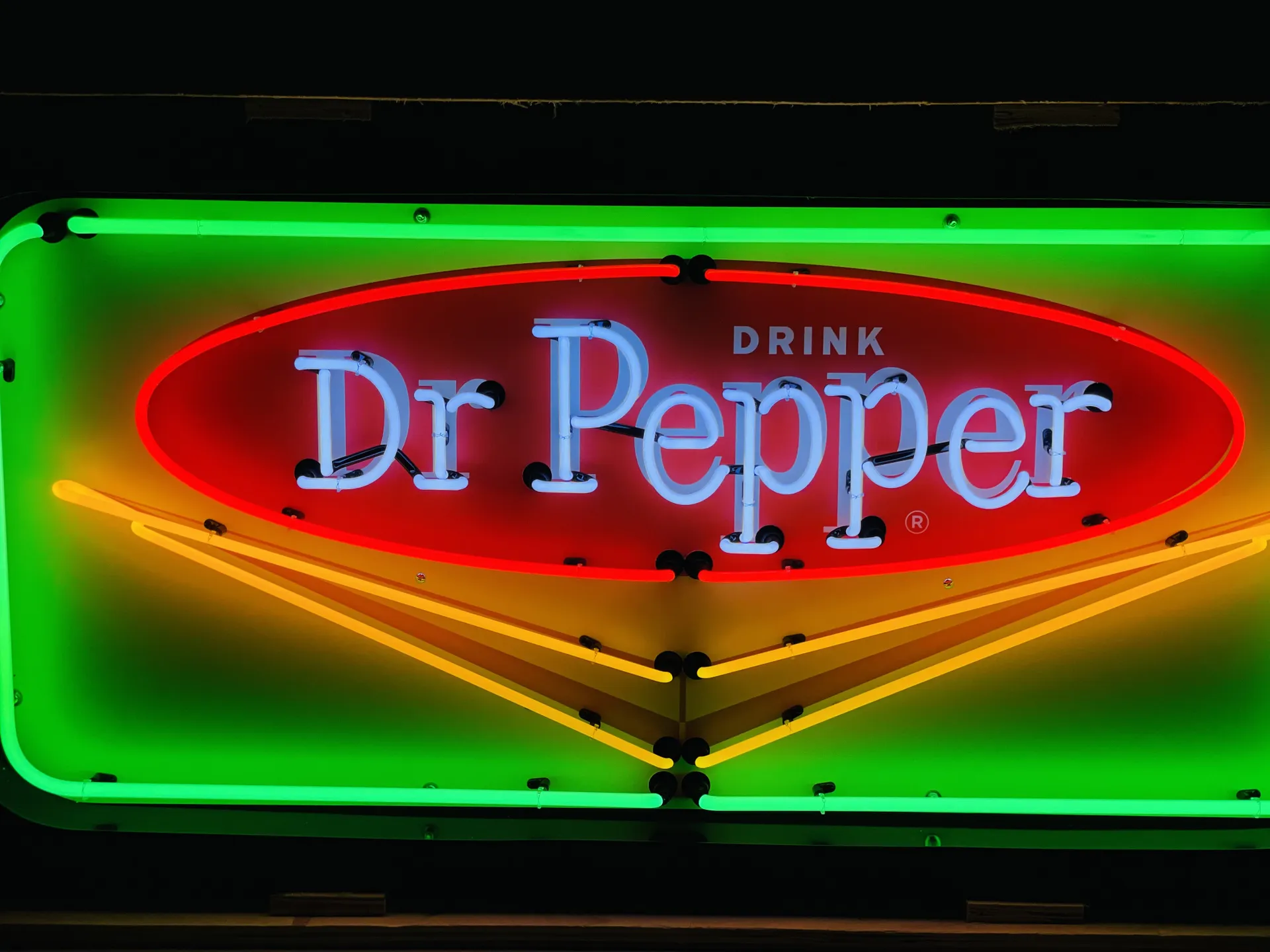 Dr. Pepper Neon Sign | Hemmings