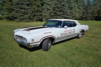 1970 Oldsmobile 442 Convertible, 1 of 2 Indy 500 Pace cars used in 1970