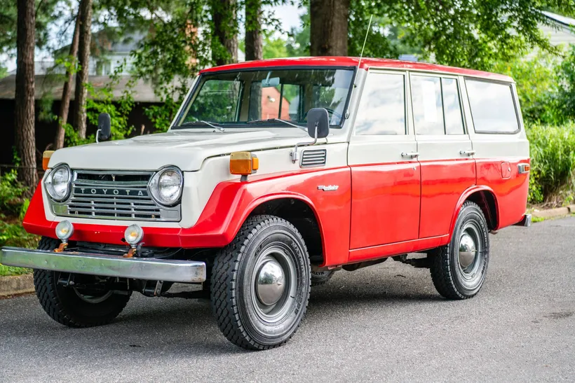 FJ5558951