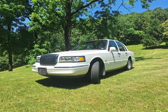 One-Family, Low-Mile 1996 Lincoln Town Car Signature Series
