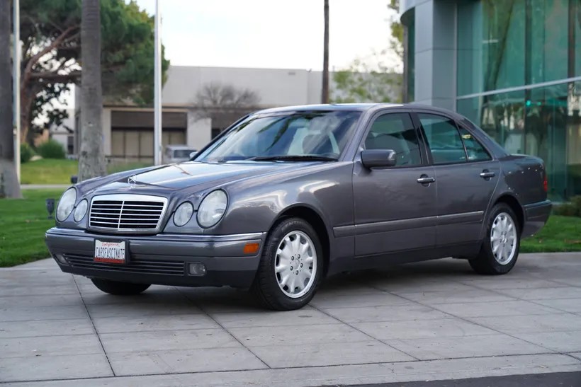 1998 Mercedes-Benz E-Class E320