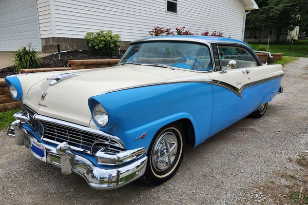 Refreshed 1956 Ford Fairlane Victoria With a 312 V8