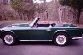 1966 Triumph TR4A roadster
