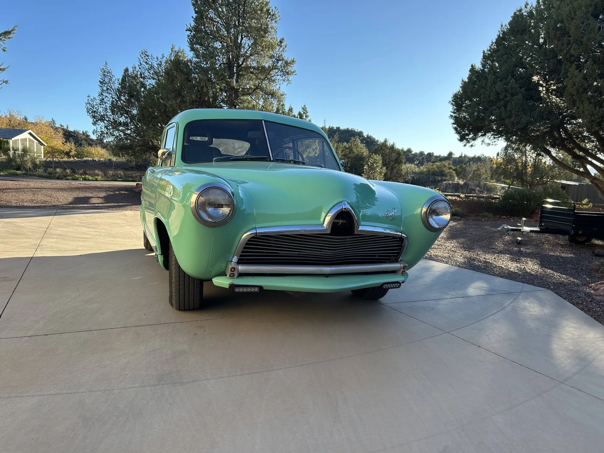 ky様 ガープ 1951 Kaiser Henry J Resto-Mod With Ford Flathead V8 And 5-Speed