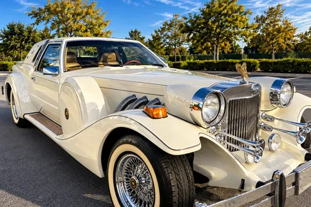 Neoclassic Personal Luxury: 1985 Zimmer Golden Spirit Classic