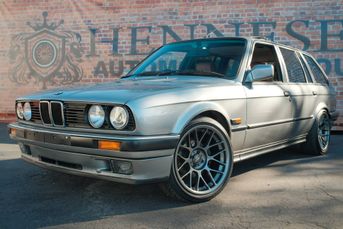 Meticulously Maintained 1988 BMW 325i with Factory Original Paint