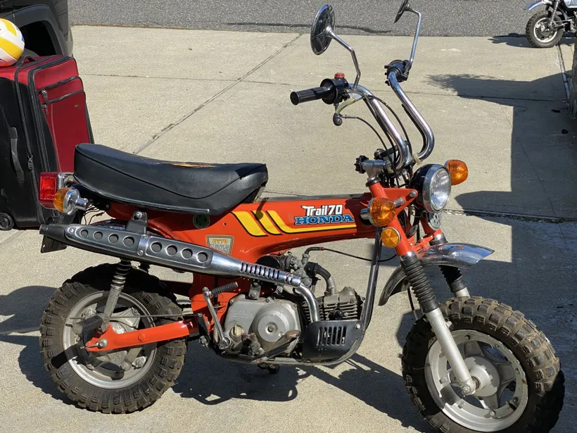 CT702601697
