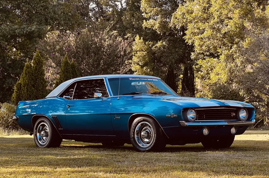 1969 Chevrolet Camaro Z/28 Replica