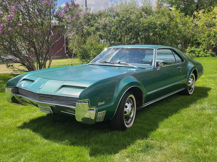 1966 Oldsmobile Toronado