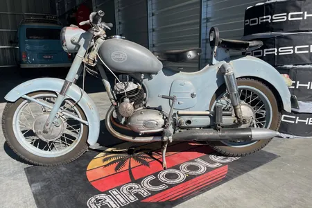 Awesome . . . Or Awful? - 1983 Datsun 280ZX | The Online