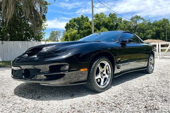 2001 Pontiac Trans Am w/Ram Air WS6 Package