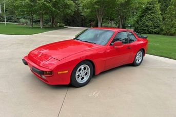 1986 Porsche 944 Coupe * Good Looking and Running Example!