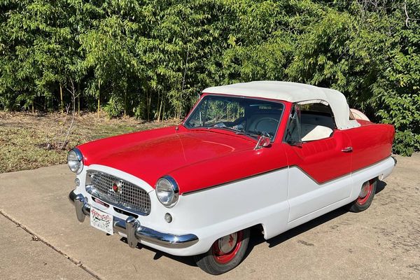 1960 Nash Metropolitan * Fun, easy driver!