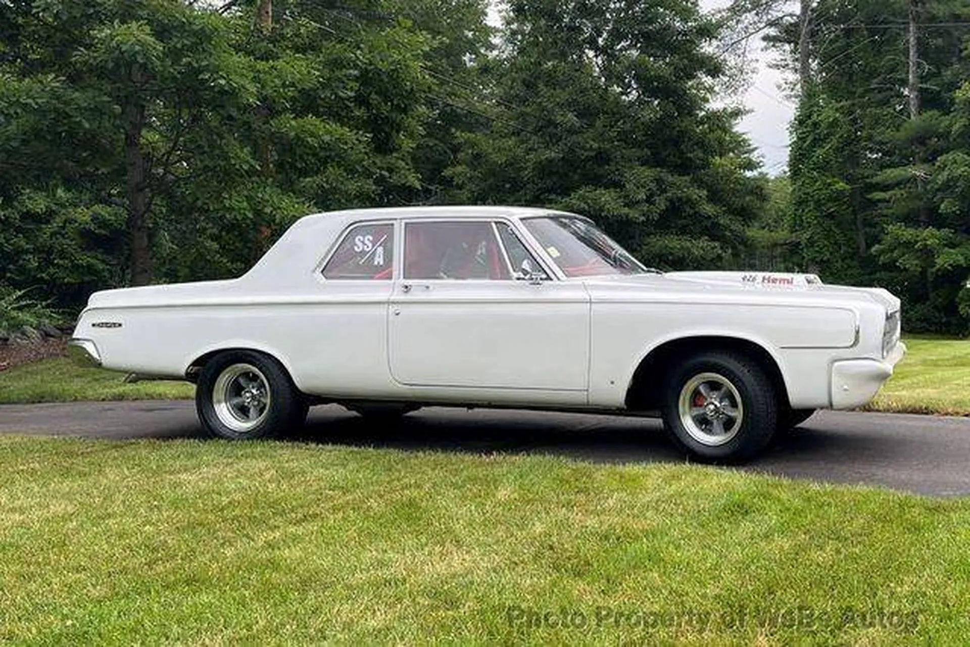 1964 Dodge 330 Super Stock Hemi Clone 426 V8 Cross Ram EFI | Hemmings