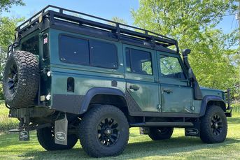 1995 Land Rover Defender 110 * Prior life in the South African Military Defense