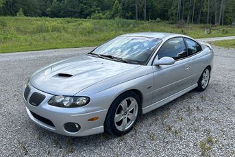 One-Owner, Final-Year 2006 Pontiac GTO With a Six-Speed