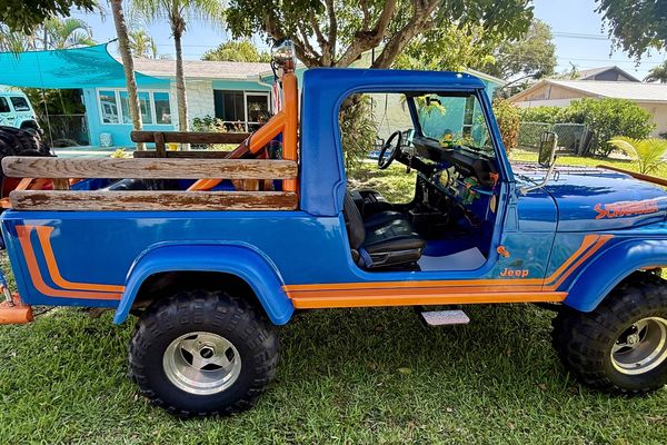 1982 Jeep CJ8 Scrambler