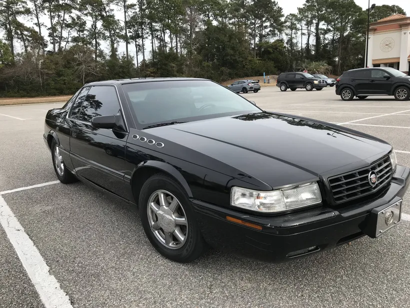 1G6ET1299XU609267