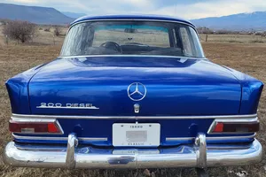 1968 Mercedes-Benz 200dSedan 11011010367757 Dodge Viper GTS Blue (metal flake) Dark blue, Black, Grey 2.0L Diesel