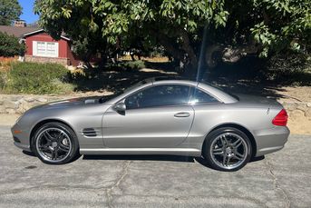 2005 Mercedes-Benz SL500 AMG Trim Package w/Rare Panorama Glass Top