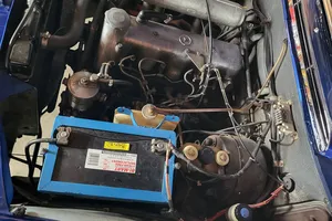 1968 Mercedes-Benz 200dSedan 11011010367757 Dodge Viper GTS Blue (metal flake) Dark blue, Black, Grey 2.0L Diesel