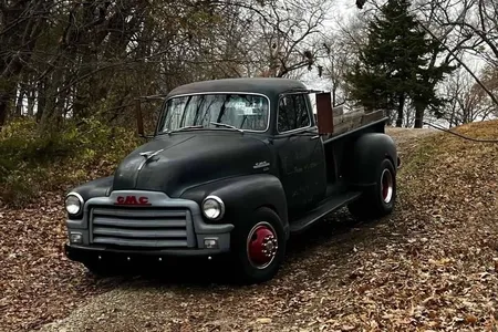 Heavy Hauler: 1955 GMC 250 Restomod With a 454 V8