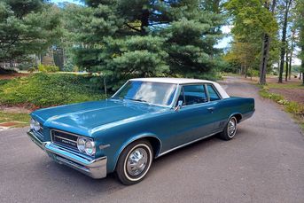 1964 Pontiac Le Mans Coupe