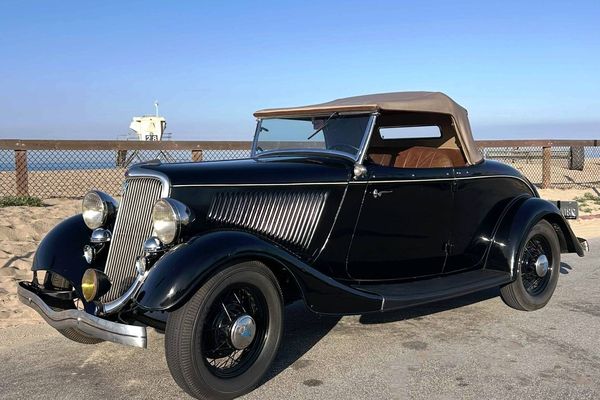 1934 Ford Roadster - completely stock with flathead V8!