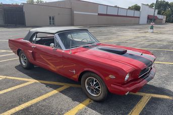 Restored 1966 Ford Mustang Convertible With a 302 V8 and a Four-Speed