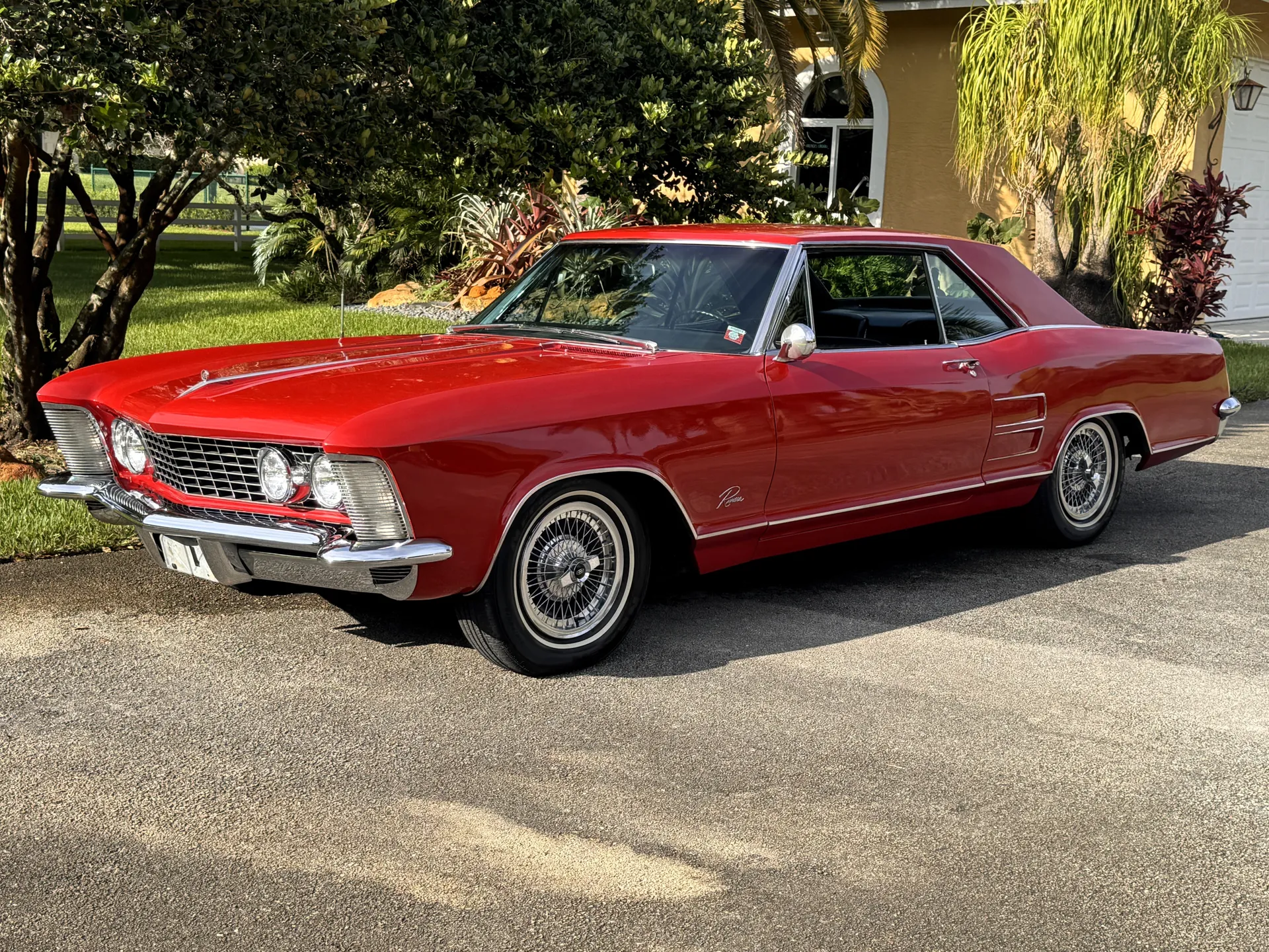 1964 Buick Riviera Coupe 425ci Wildcat 465 V8 • Automatic