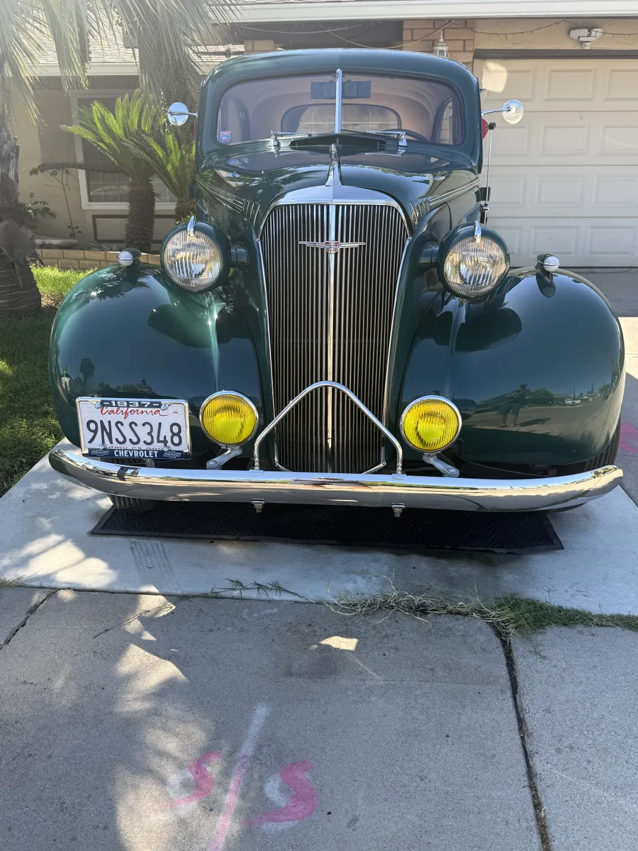 1937 Chevrolet Master Deluxe