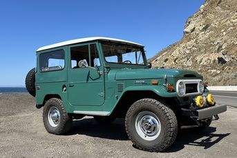 Unmodified, U.S.-Market 1972 Toyota FJ40 Land Cruiser 4x4