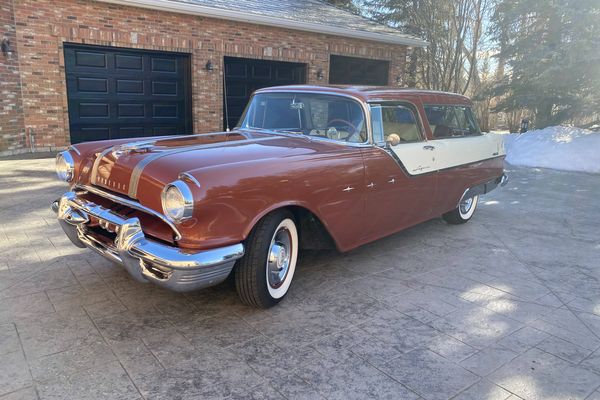 1955 Pontiac Safari Star Chief Wagon * 1 of 3,760 Custom 2-Dr Safari Wagons Produced!