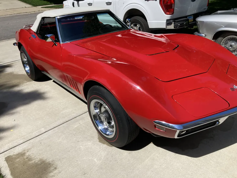 1968 Chevrolet Corvette 327/300 - L75