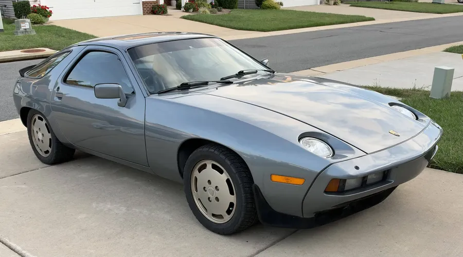 1983 Porsche 928 S
