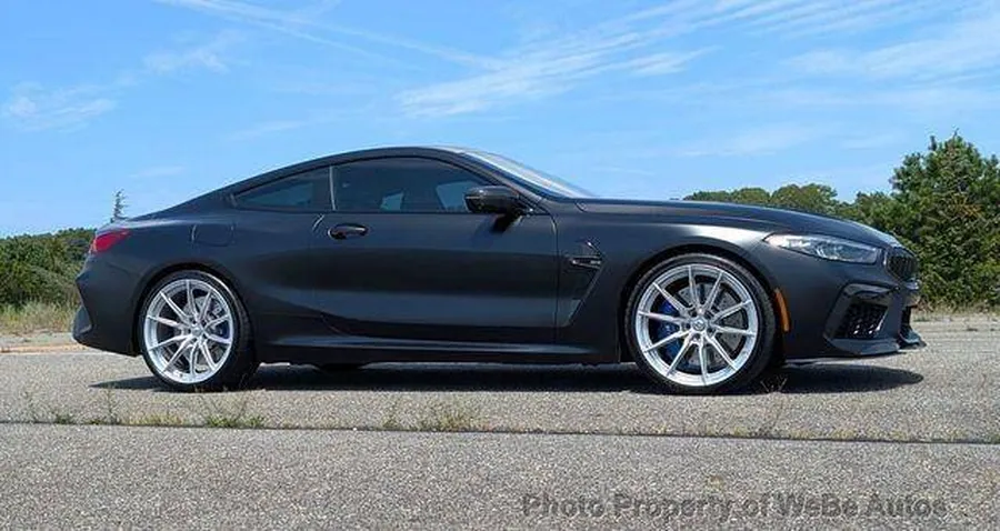 2020 BMW M8