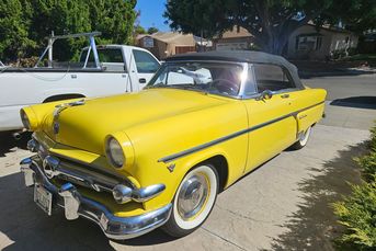 1954 Ford Crestline Sunliner Convertible With a 239 Y-Block V8