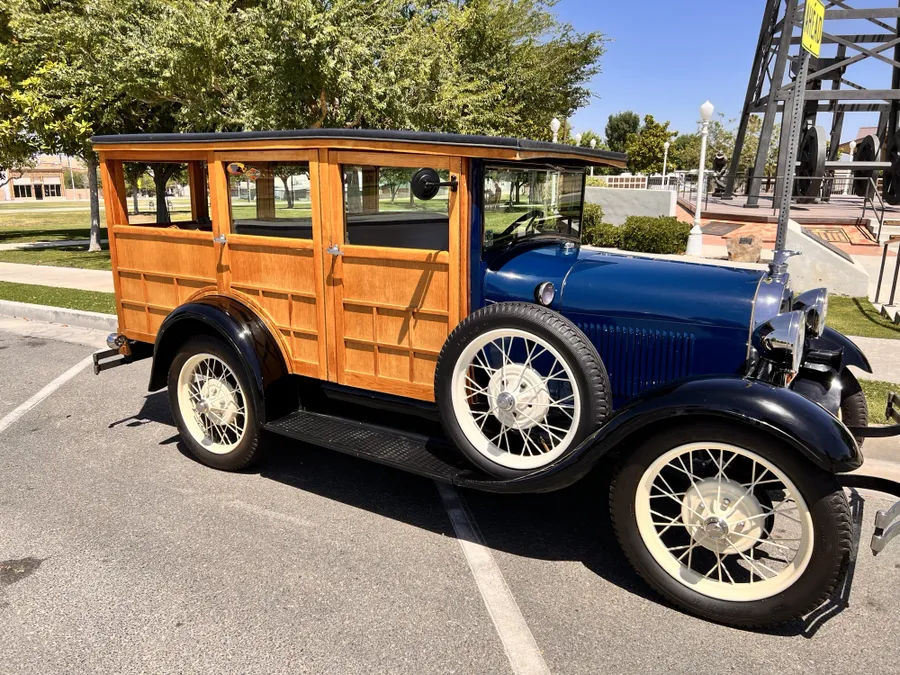 1929 Ford Model A (1903)