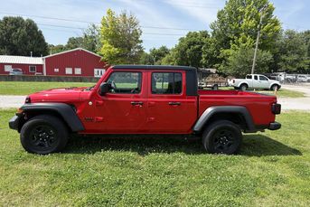 2021 Jeep Gladiator Sport * trail-ready