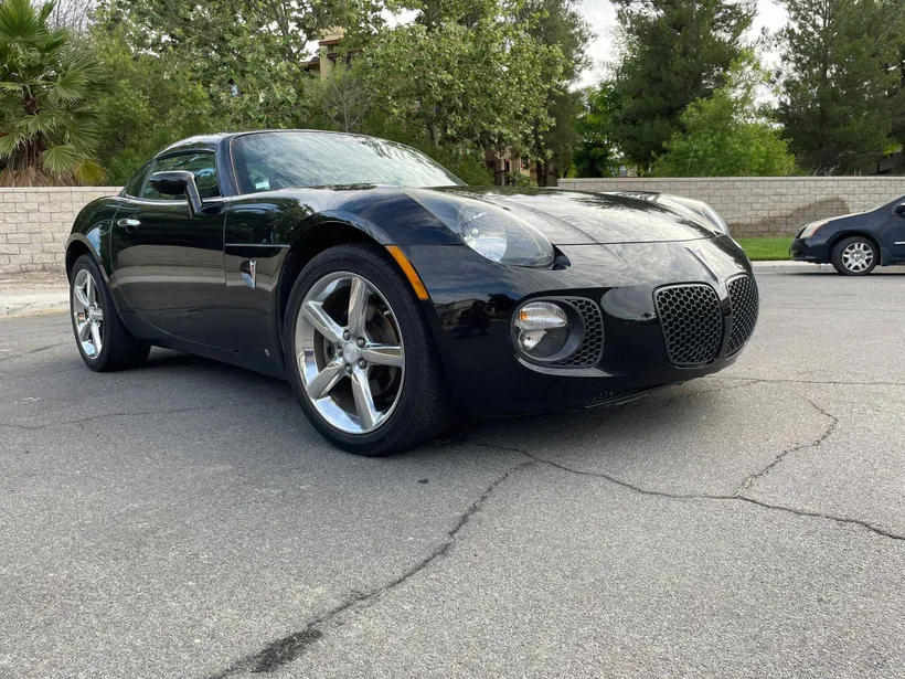 Sold - One-Owner 2009 Pontiac Solstice GXP Coupe With 21,000 Miles ...