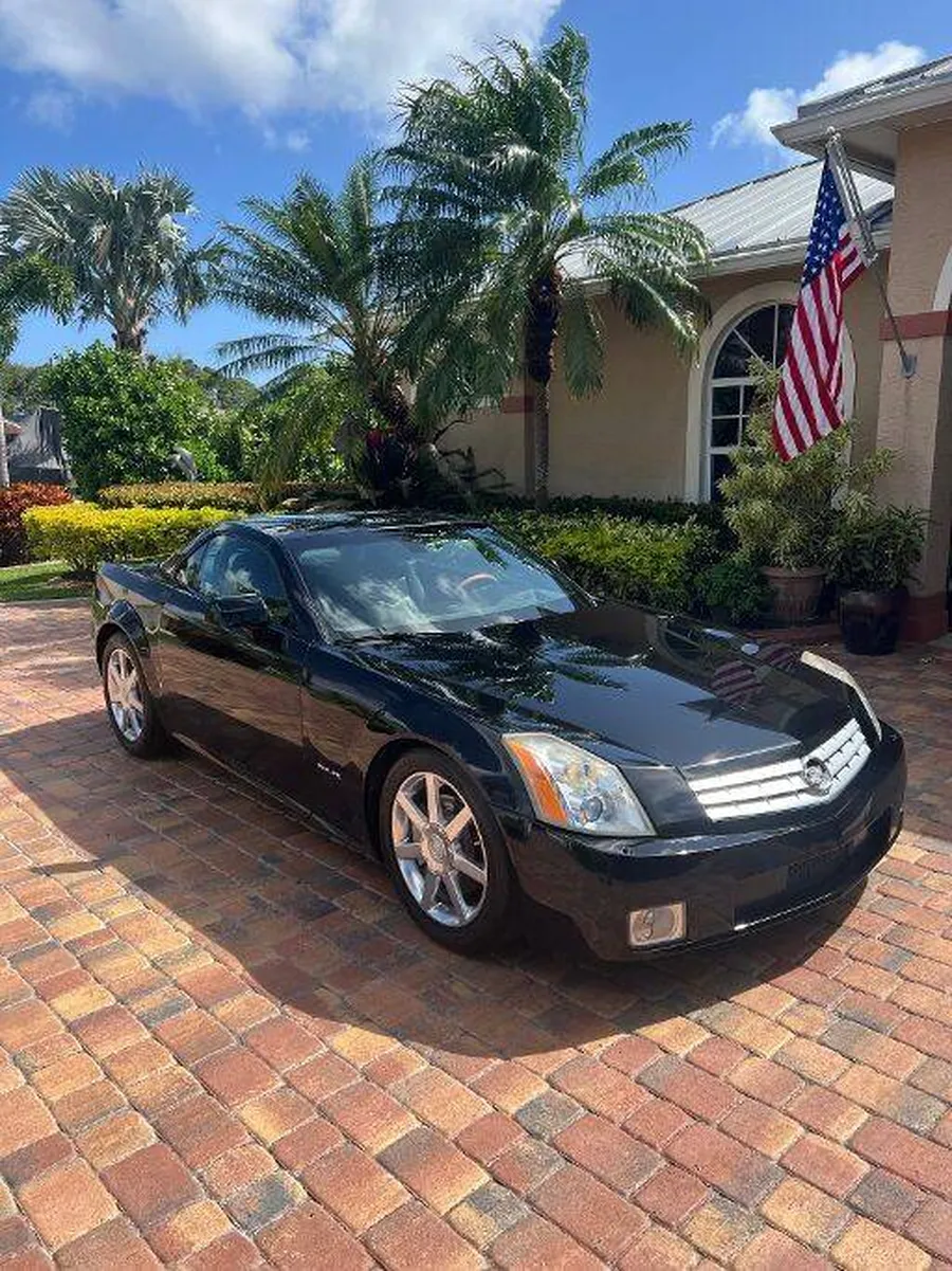 2006 Cadillac XLR